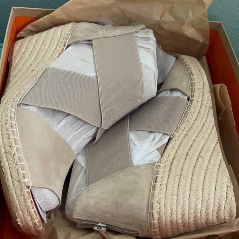 Kenneth Cole Gentle Souls Mushroom Colleen Espadrille Wedges